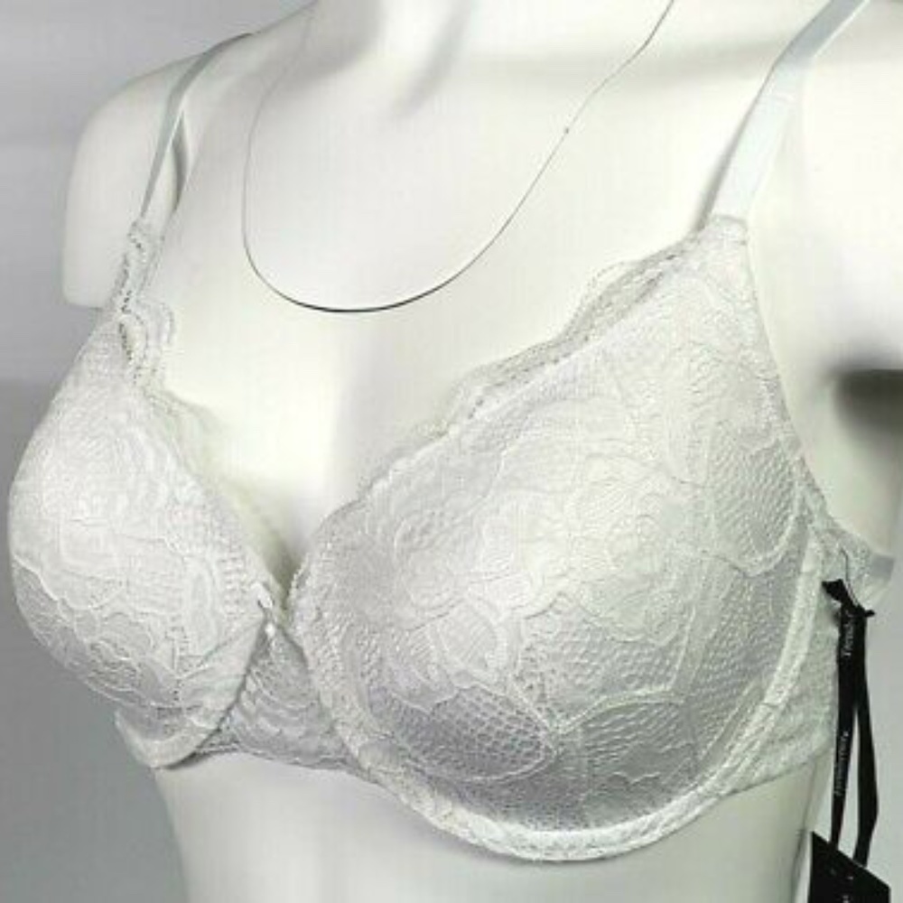 NWT Trendsetter Women's Bra Sexy WTE Lace Bra 32A